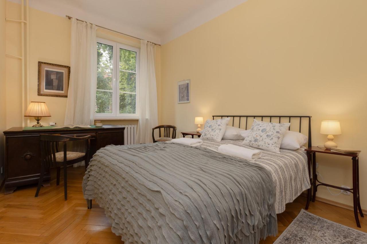Warsaw New Town Square Apartment For 5 Guests By Noclegi Renters Kültér fotó