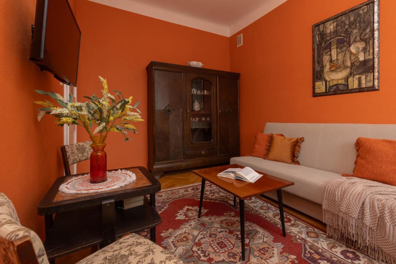 Warsaw New Town Square Apartment For 5 Guests By Noclegi Renters Kültér fotó